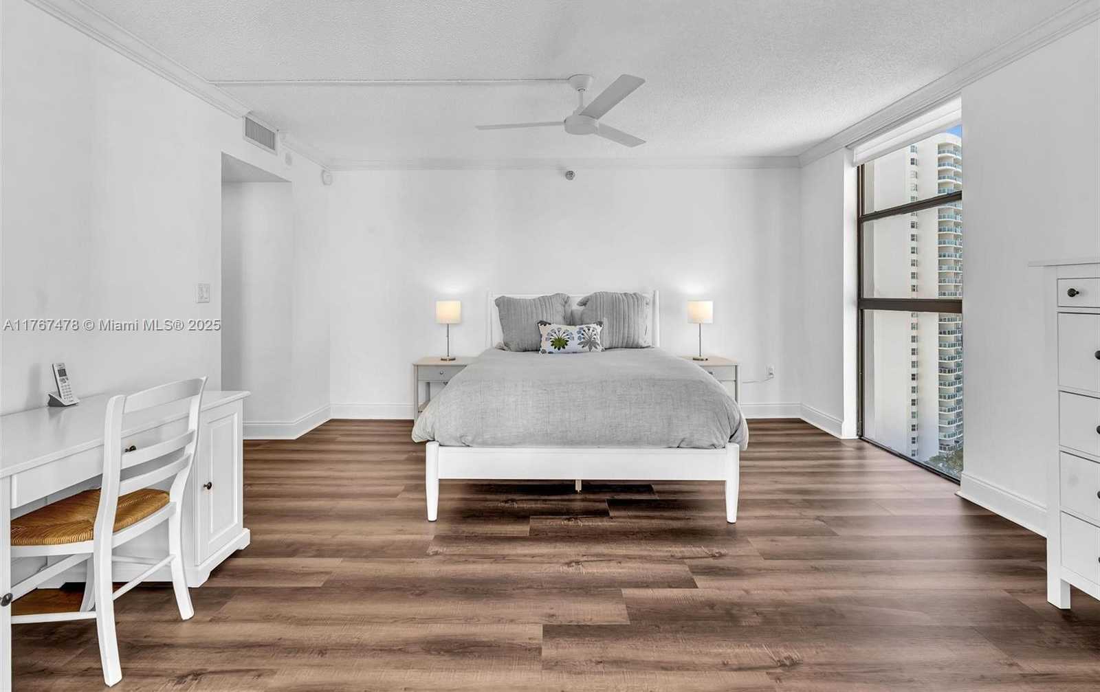 Small Image of 20515 EAST COUNTRY CLUB DR #1848, Aventura Number 44