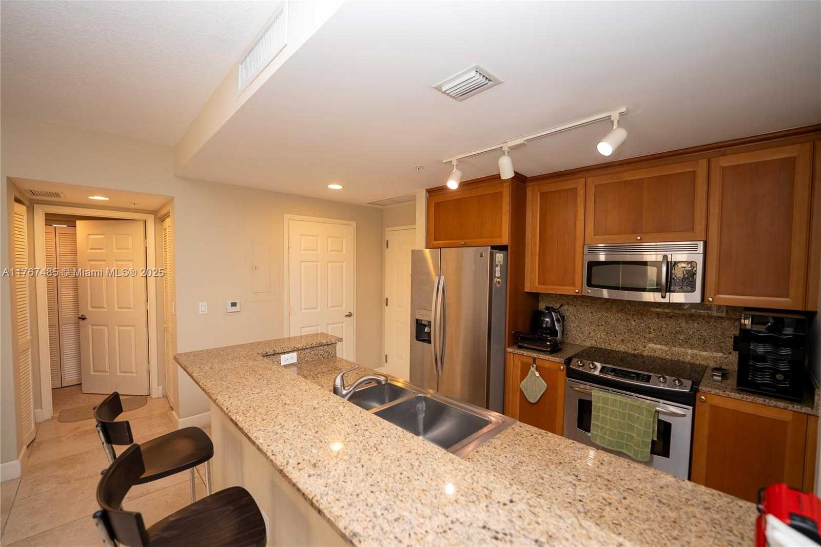 Small Image of 55 MERRICK WAY #613, Coral Gables Number 10