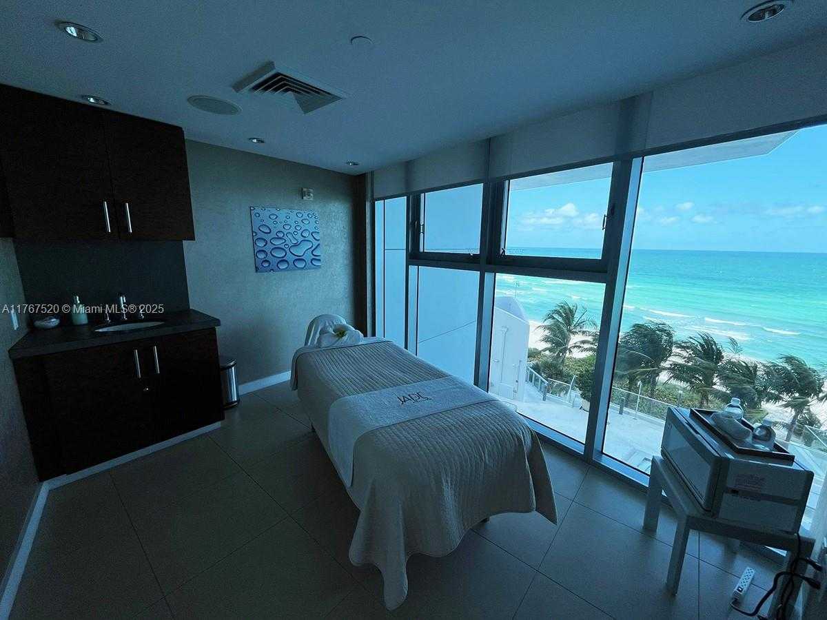 Small Image of 17001 EAST COLLINS AVE #1404, Sunny Isles Beach Number 12