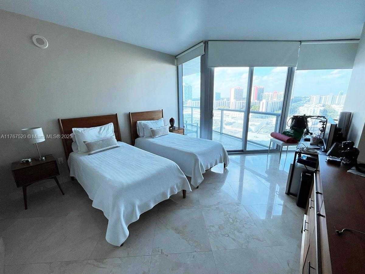 Small Image of 17001 EAST COLLINS AVE #1404, Sunny Isles Beach Number 7