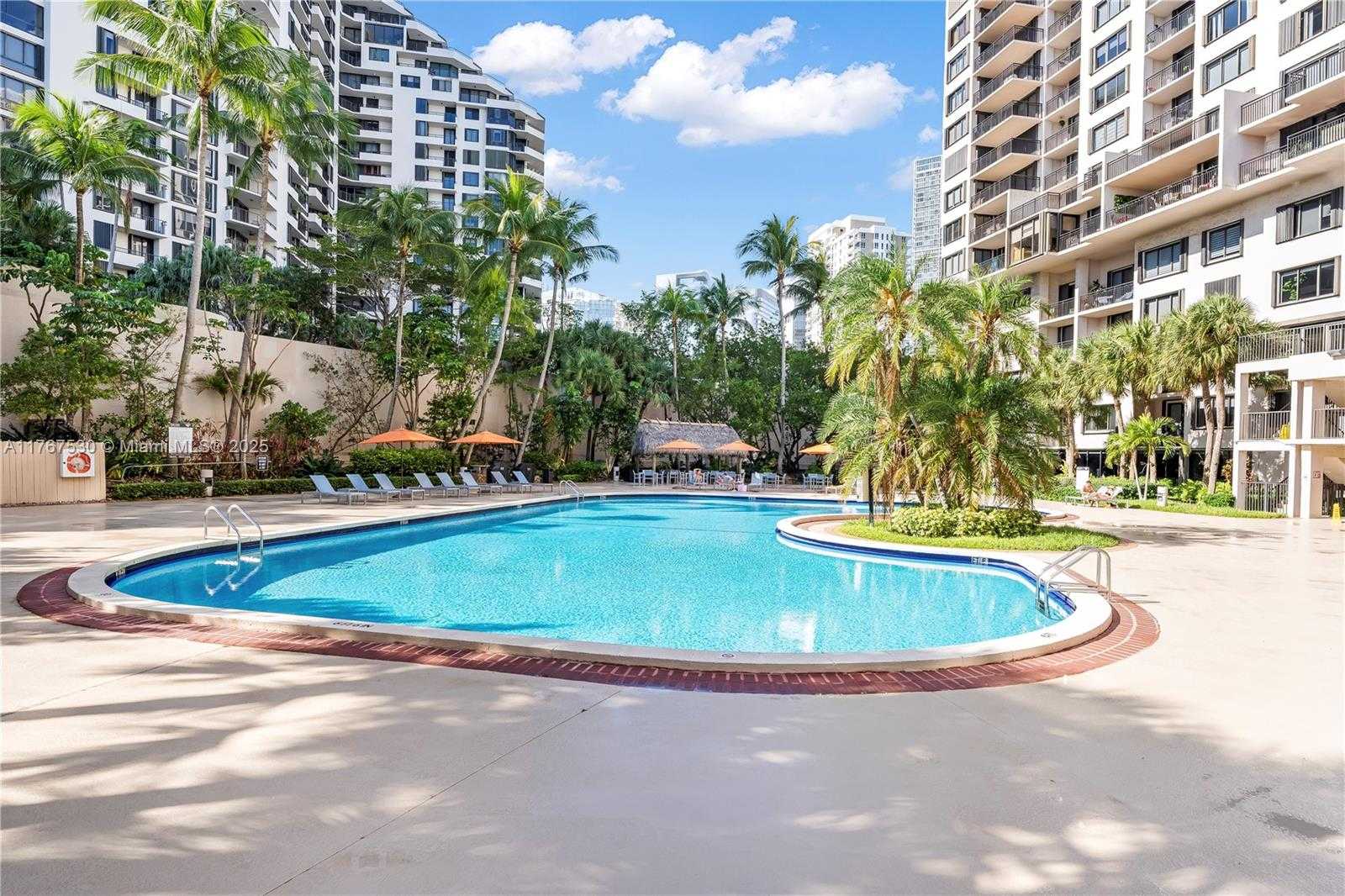 Small Image of 540 BRICKELL KEY DR #407, Miami Number 21