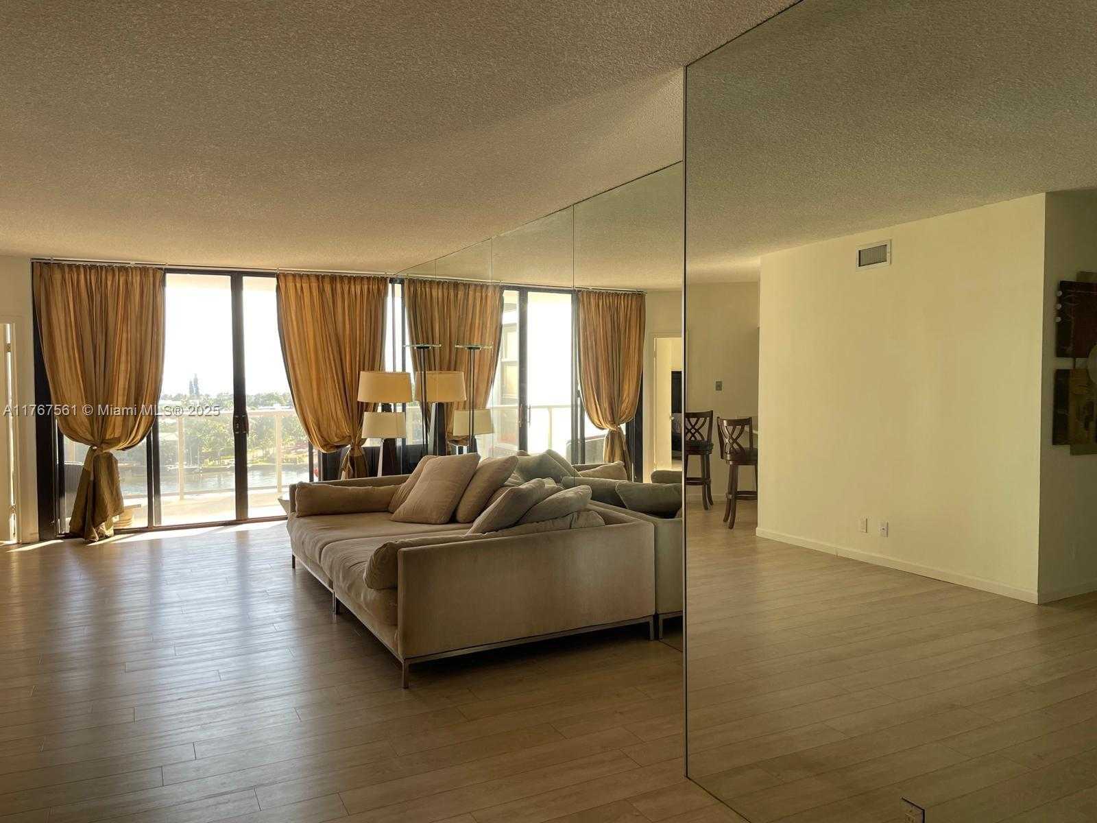 Small Image of 20281 EAST COUNTRY CLUB DR #810, Aventura Number 7