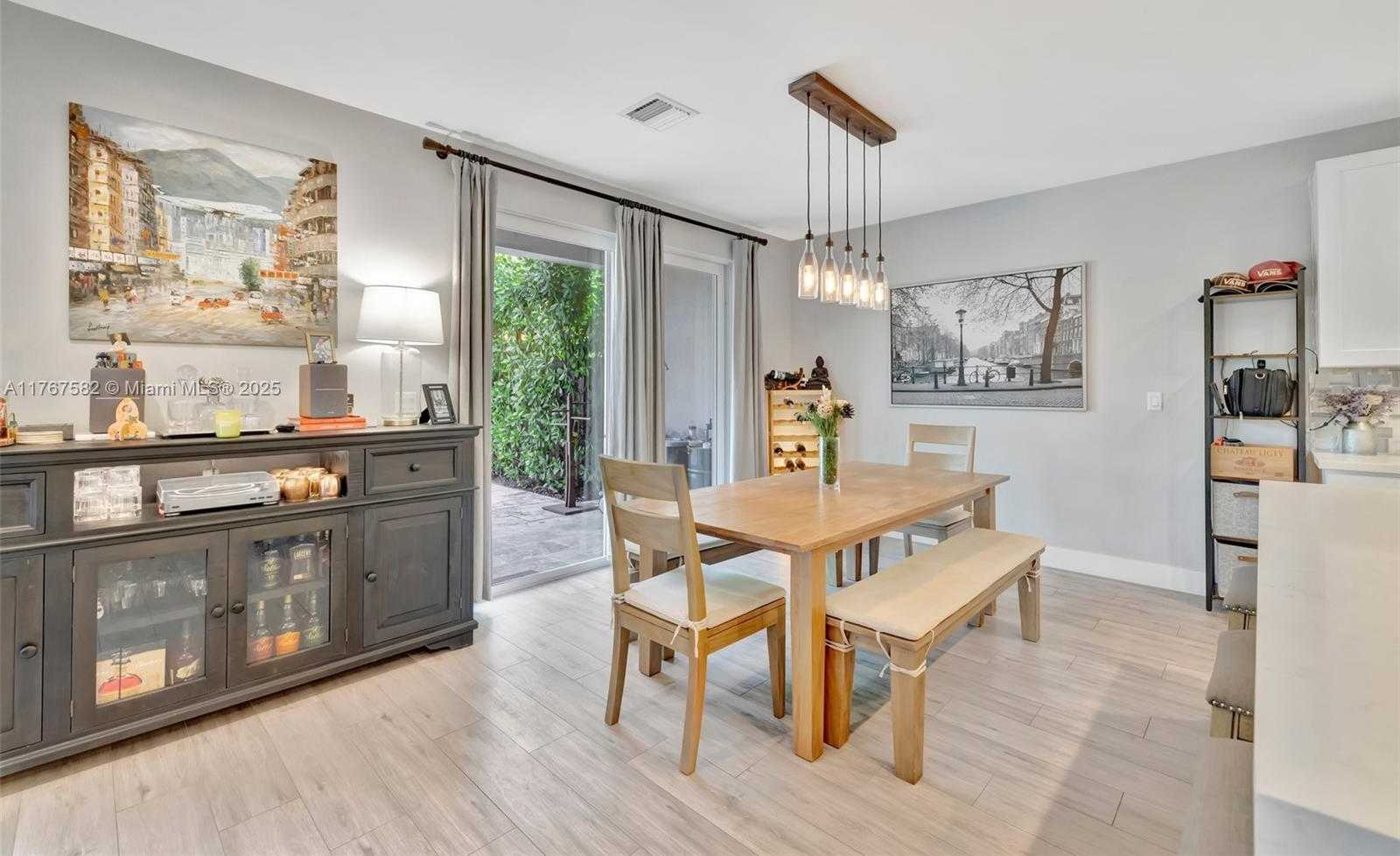 Small Image of 709 SOUTH WEST 17TH ST, Fort Lauderdale Number 14