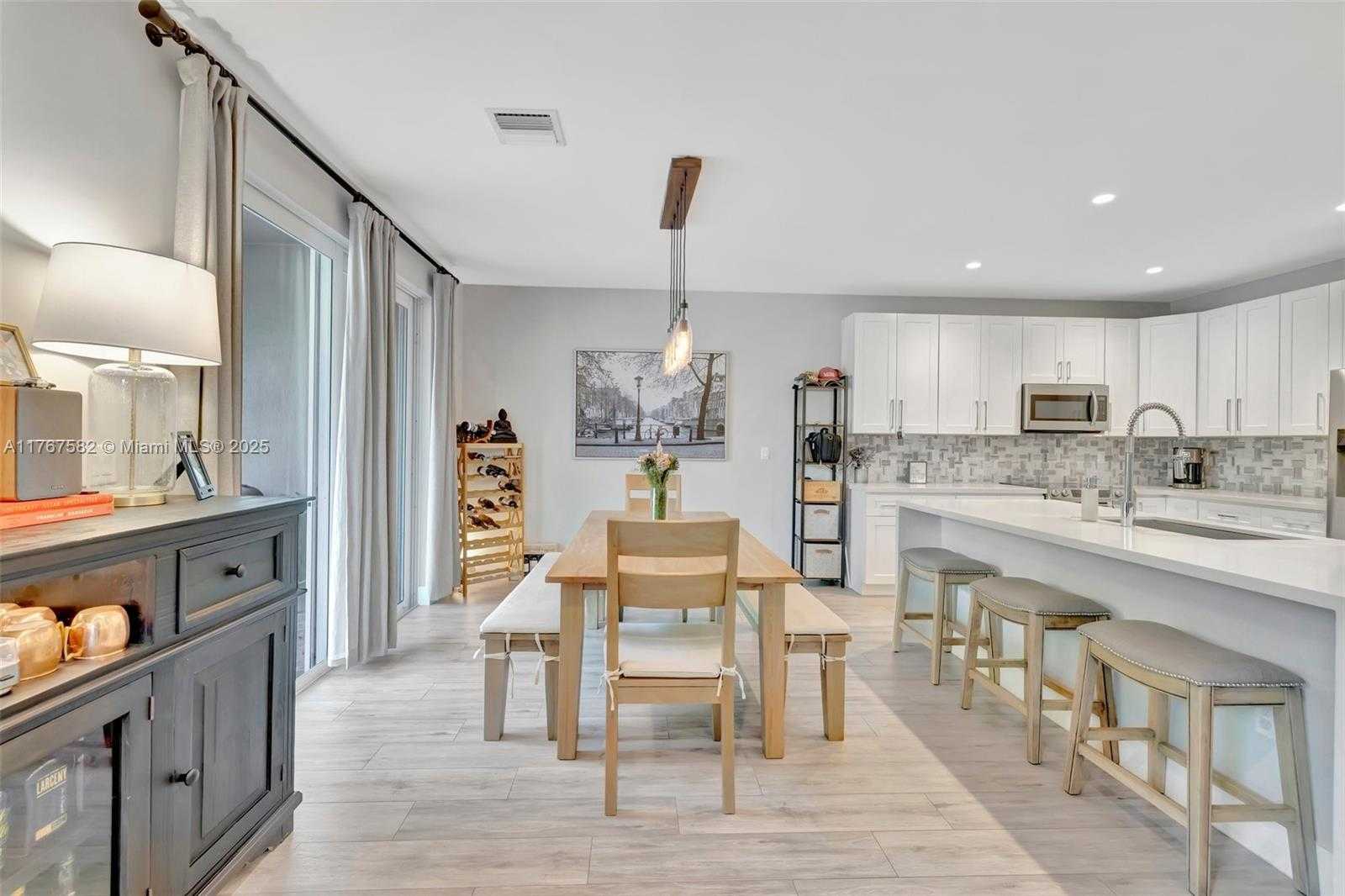 Small Image of 709 SOUTH WEST 17TH ST, Fort Lauderdale Number 18