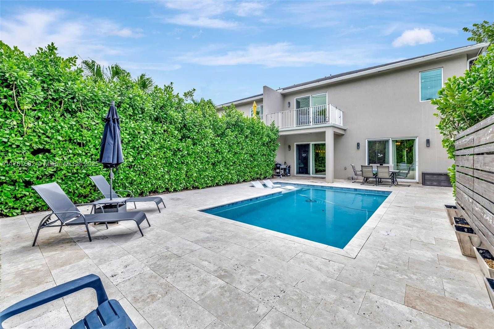 Small Image of 709 SOUTH WEST 17TH ST, Fort Lauderdale Number 28