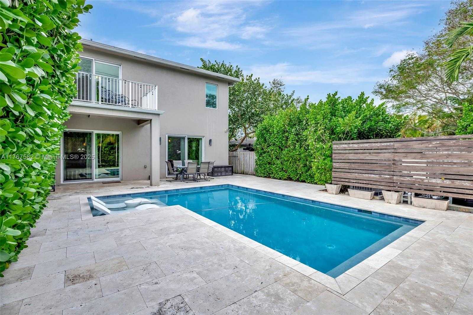 Small Image of 709 SOUTH WEST 17TH ST, Fort Lauderdale Number 29