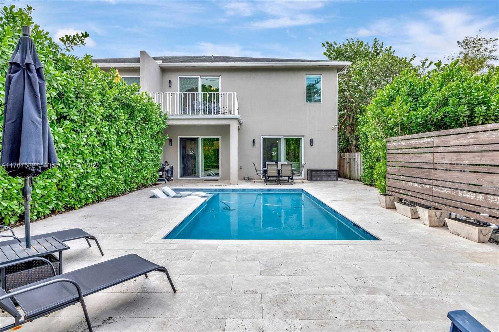 Small Image of 709 SOUTH WEST 17TH ST, Fort Lauderdale Number 31