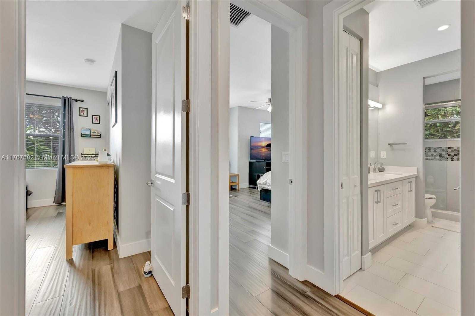 Small Image of 709 SOUTH WEST 17TH ST, Fort Lauderdale Number 50