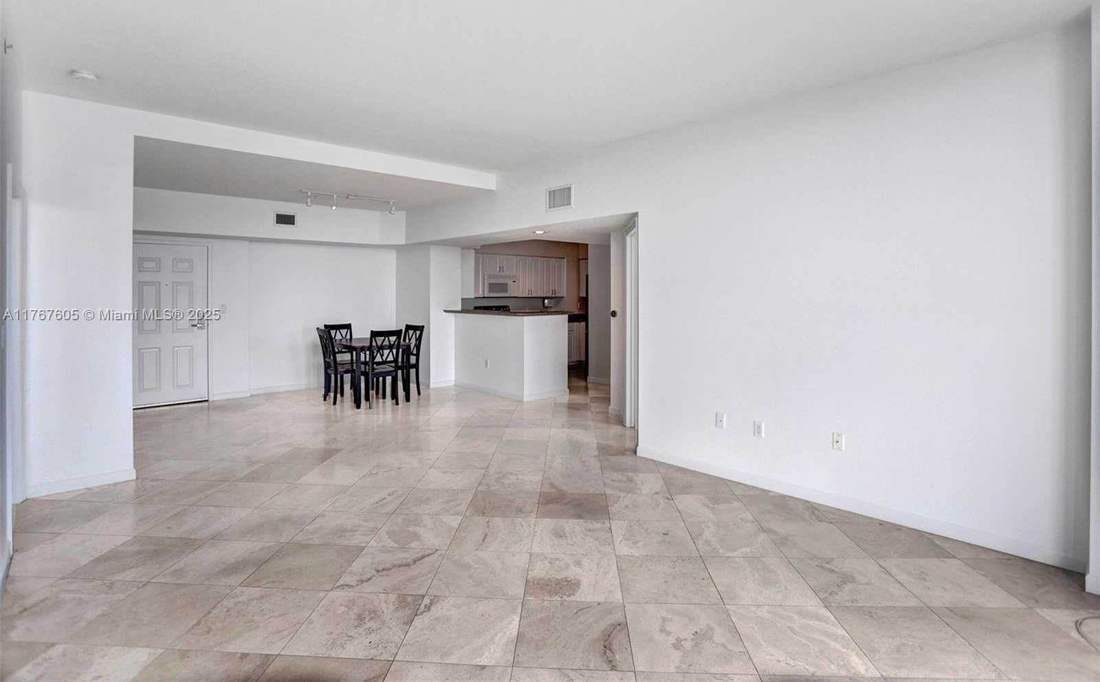 Small Image of 1155 BRICKELL BAY DR #PH104, Miami Number 42