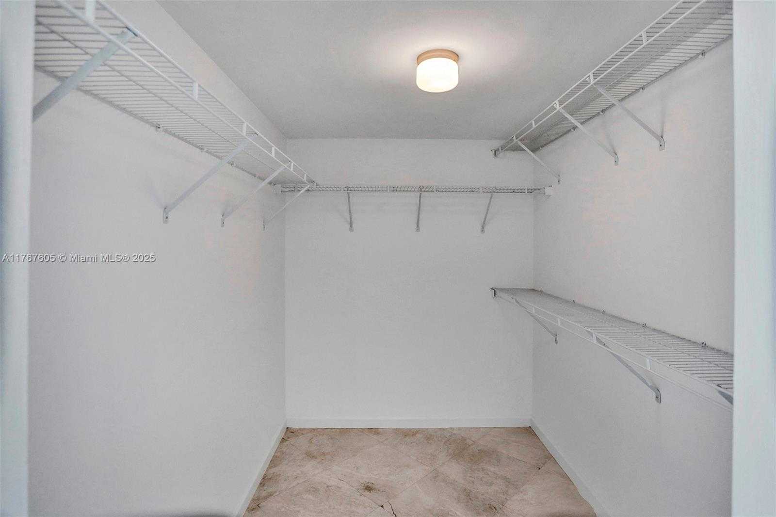 Small Image of 1155 BRICKELL BAY DR #PH104, Miami Number 46