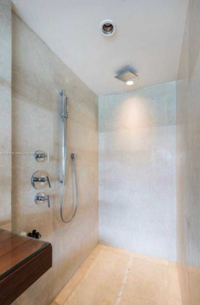 Small Image of 20 ISLAND AVE #410, Miami Beach Number 10