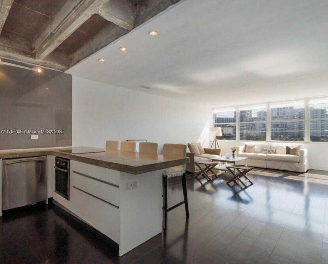 Small Image of 20 ISLAND AVE #410, Miami Beach Number 3