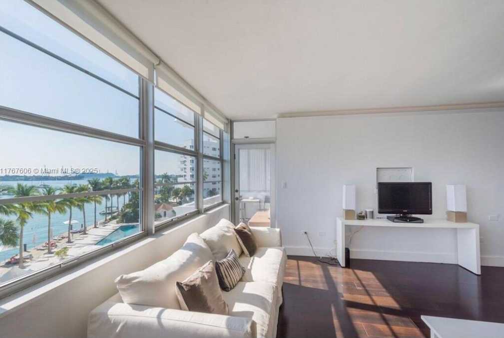 Small Image of 20 ISLAND AVE #410, Miami Beach Number 7