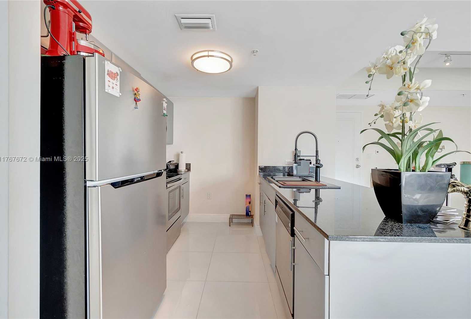 Small Image of 1861 NORTH WEST S RIVER DR #1803, Miami Number 14