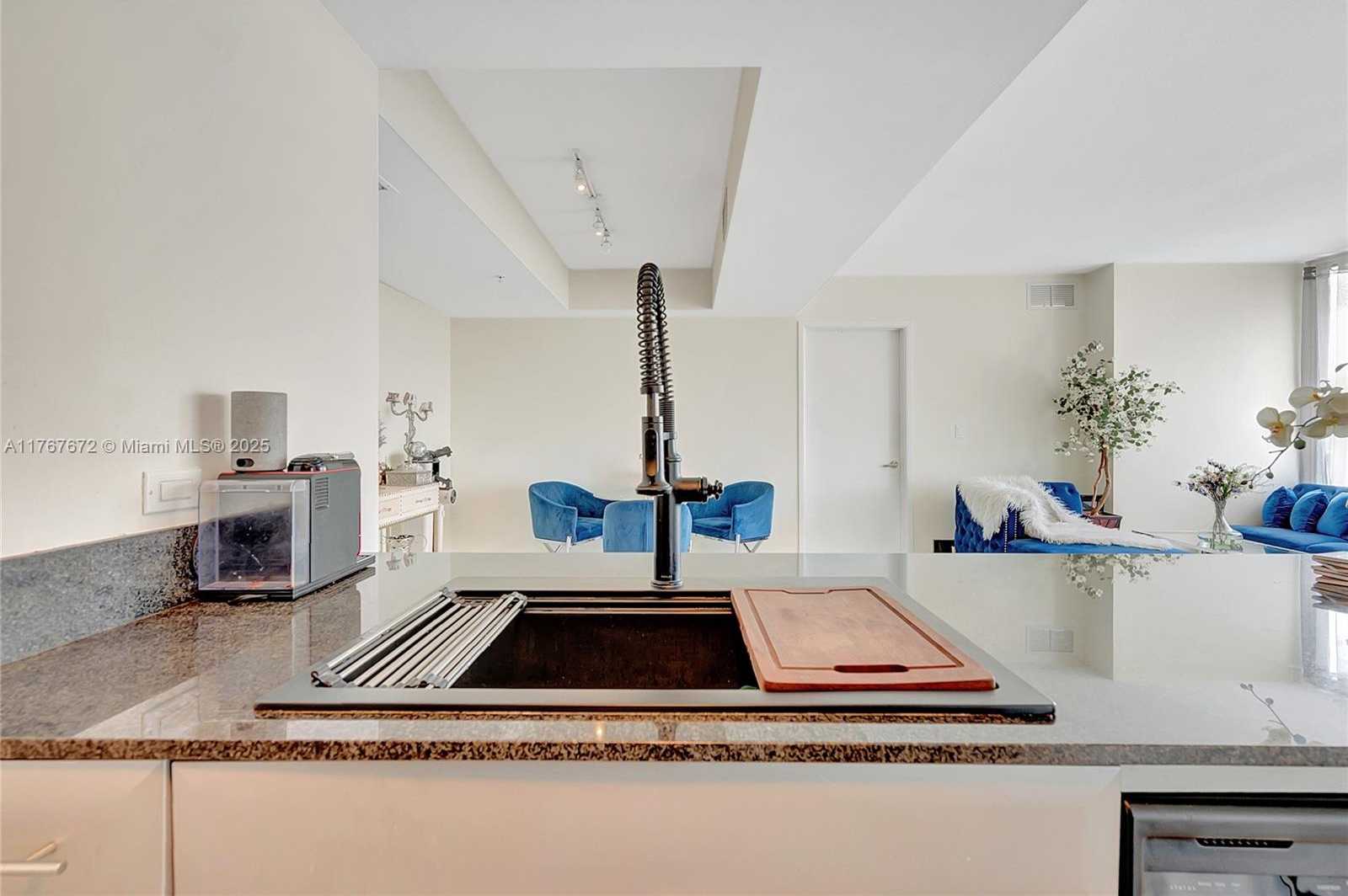 Small Image of 1861 NORTH WEST S RIVER DR #1803, Miami Number 16