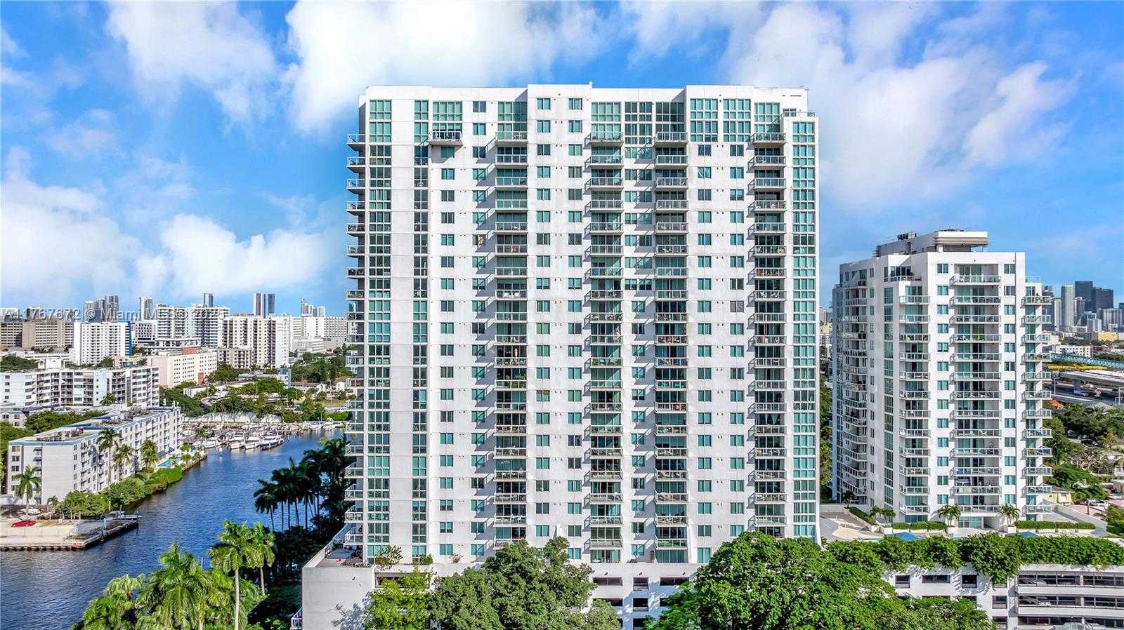 Small Image of 1861 NORTH WEST S RIVER DR #1803, Miami Number 43