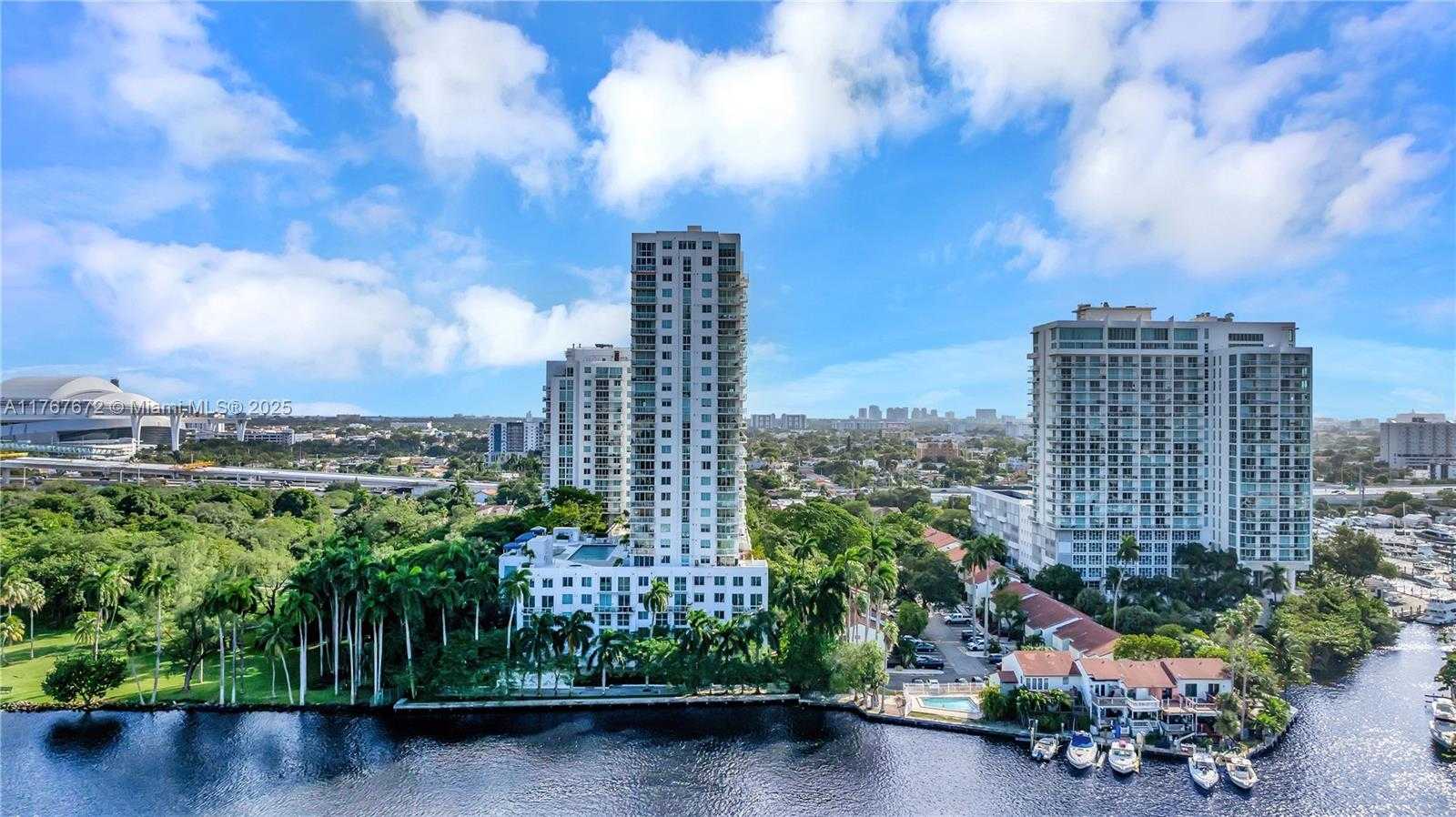 Small Image of 1861 NORTH WEST S RIVER DR #1803, Miami Number 45