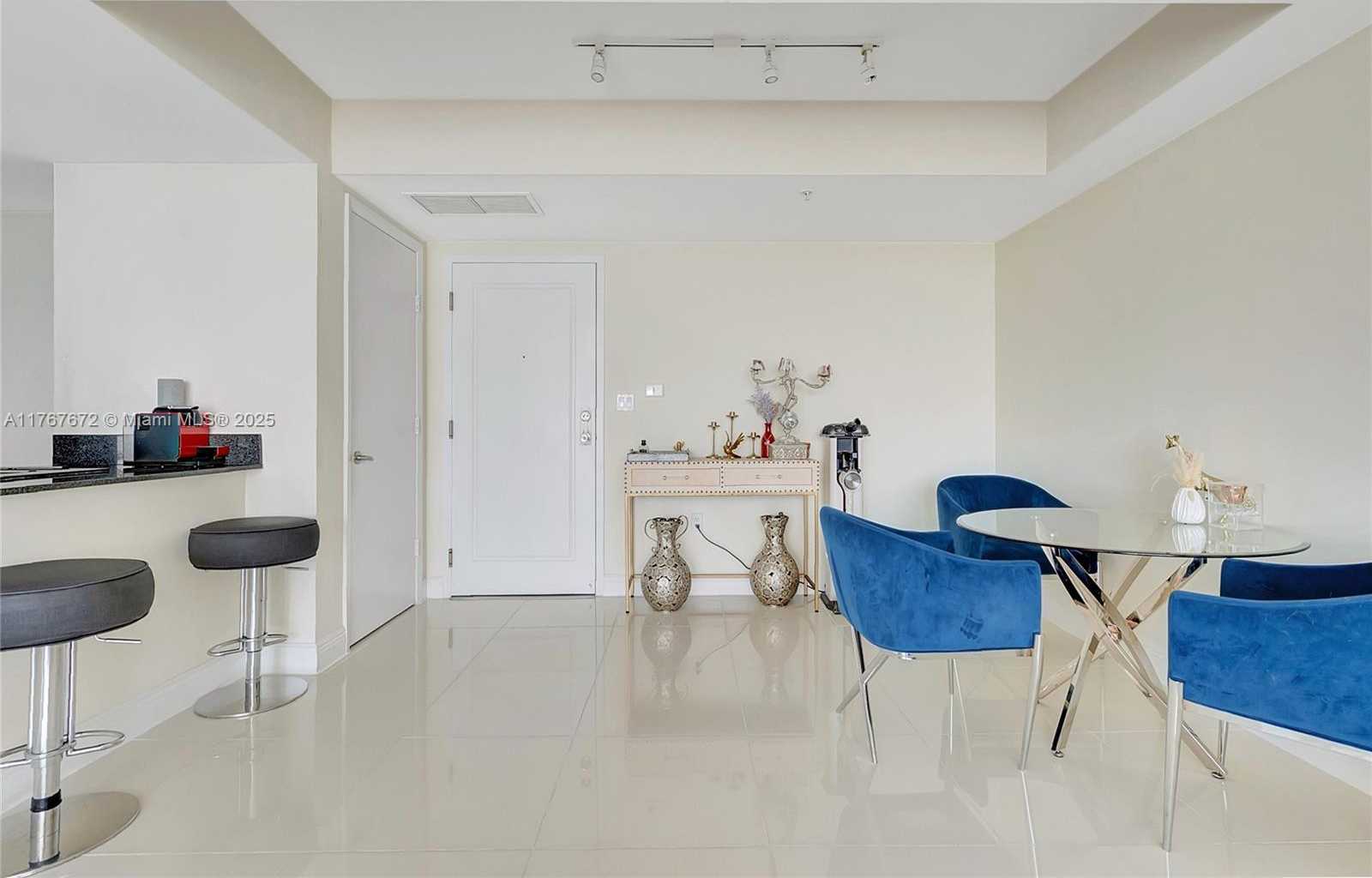 Small Image of 1861 NORTH WEST S RIVER DR #1803, Miami Number 5