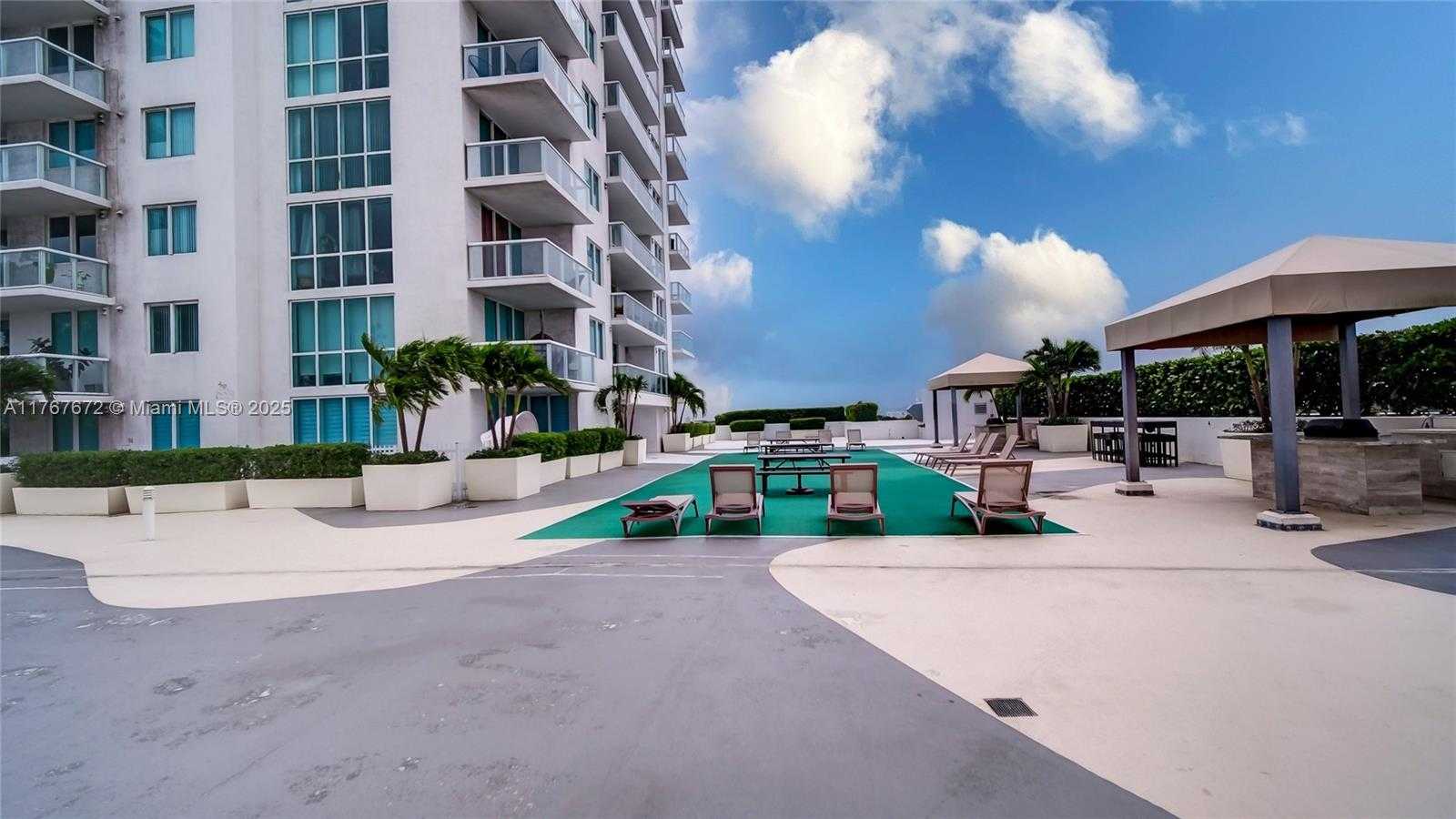Small Image of 1861 NORTH WEST S RIVER DR #1803, Miami Number 52