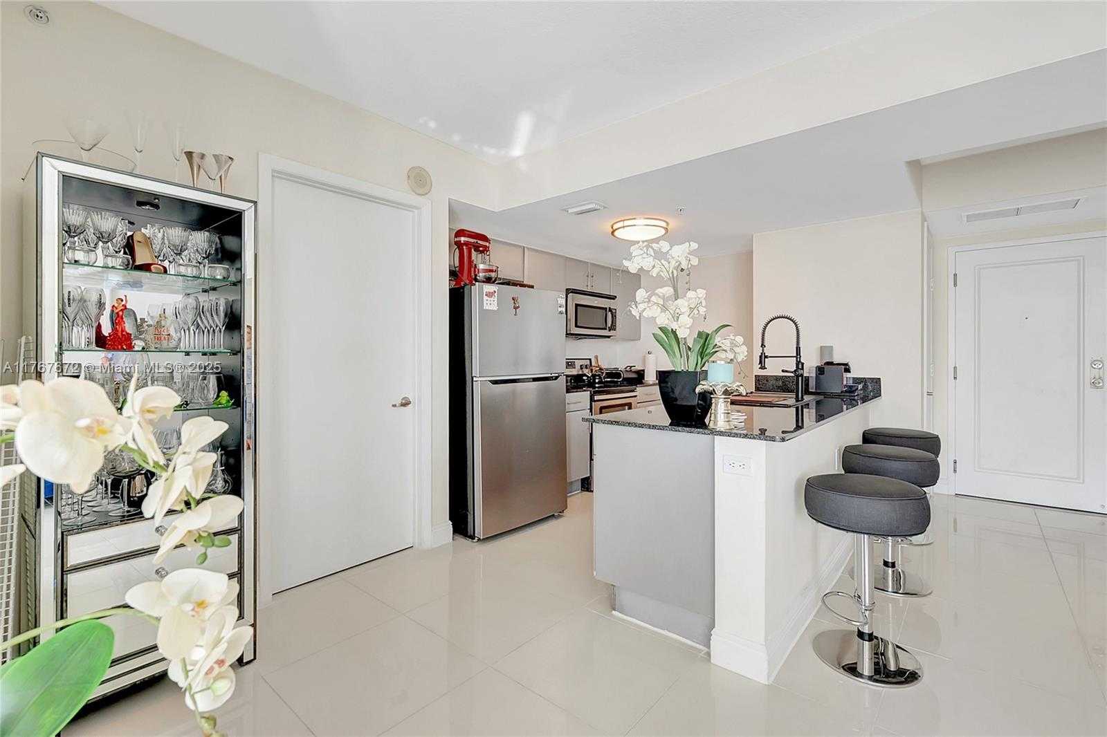 Small Image of 1861 NORTH WEST S RIVER DR #1803, Miami Number 6