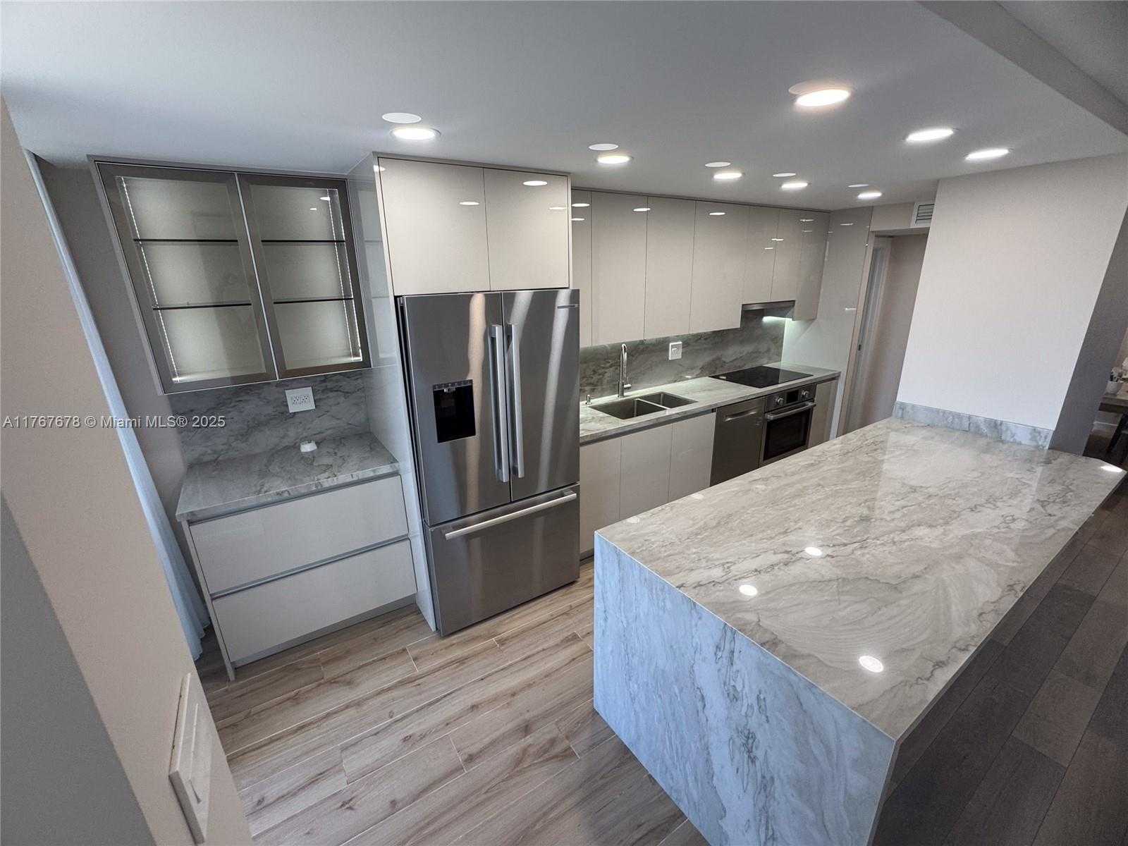 Small Image of 230 174TH ST #1015, Sunny Isles Beach Number 11