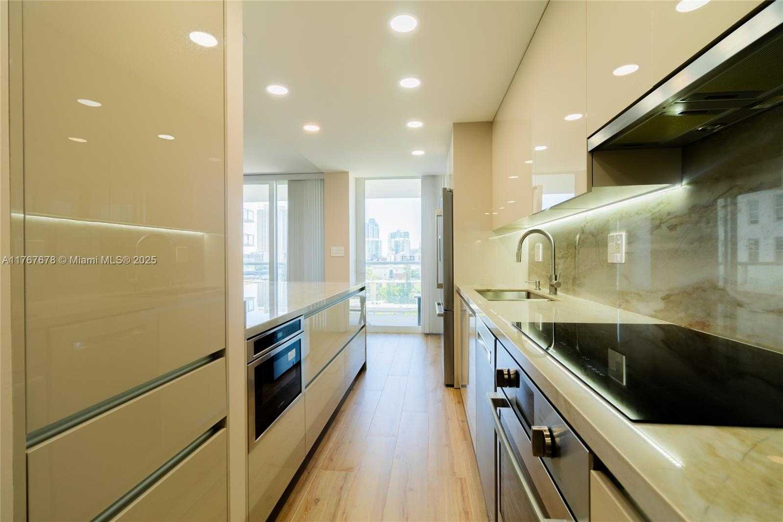 Small Image of 230 174TH ST #1015, Sunny Isles Beach Number 21