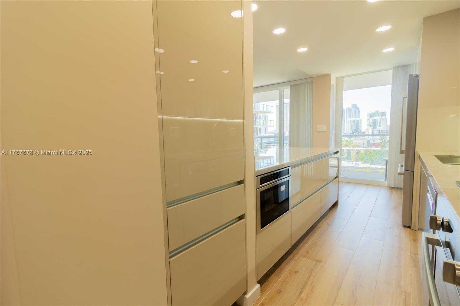 Small Image of 230 174TH ST #1015, Sunny Isles Beach Number 25