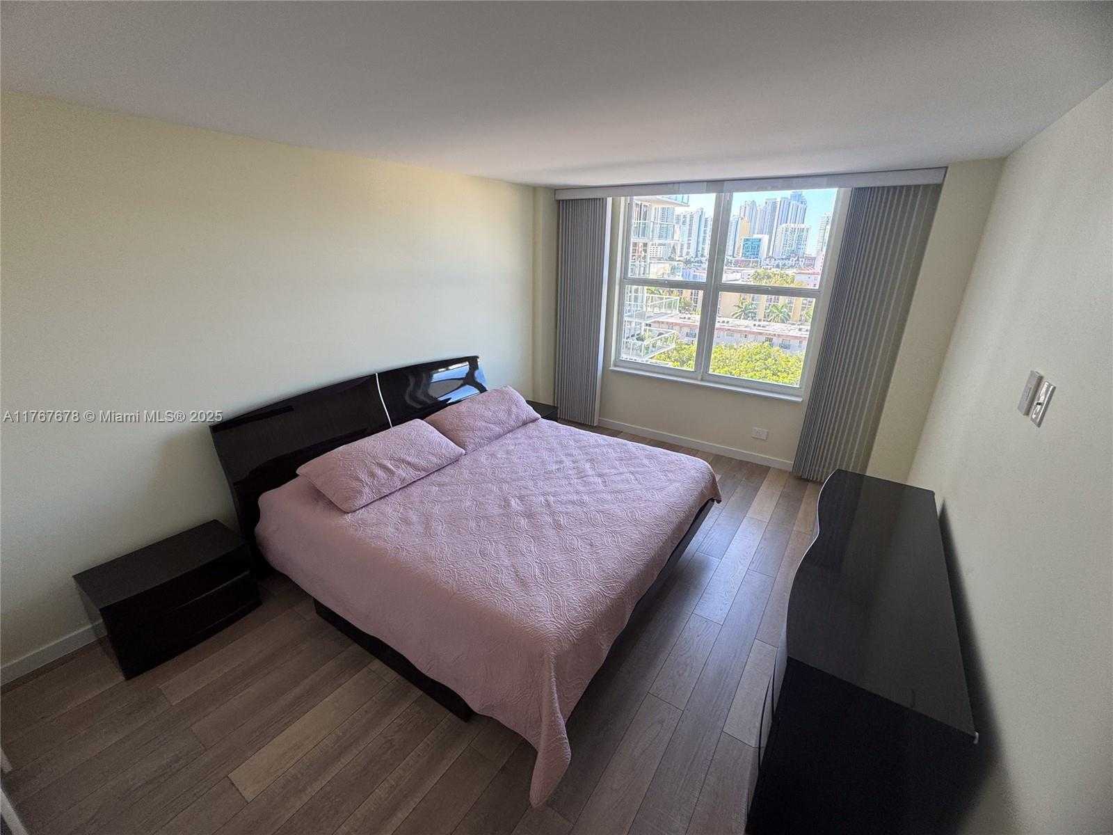 Small Image of 230 174TH ST #1015, Sunny Isles Beach Number 28
