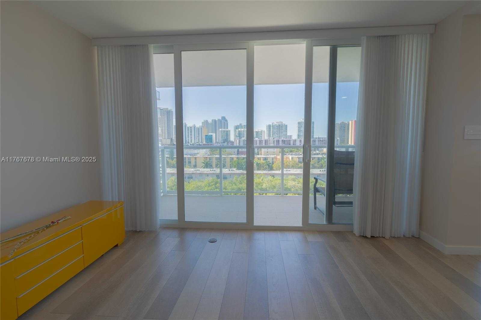 Small Image of 230 174TH ST #1015, Sunny Isles Beach Number 33