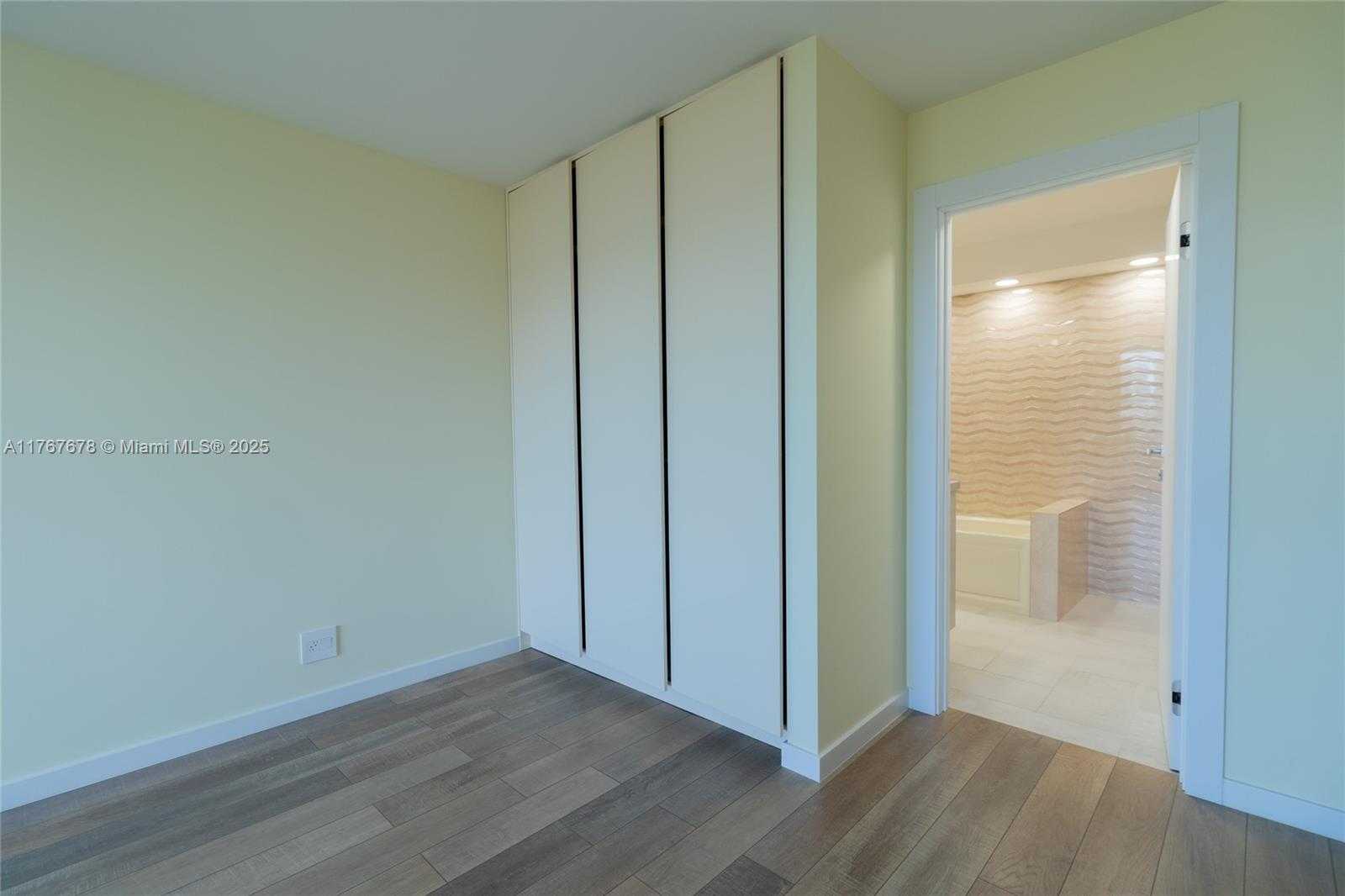 Small Image of 230 174TH ST #1015, Sunny Isles Beach Number 49