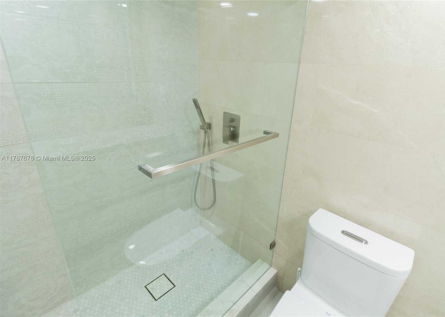 Small Image of 230 174TH ST #1015, Sunny Isles Beach Number 55