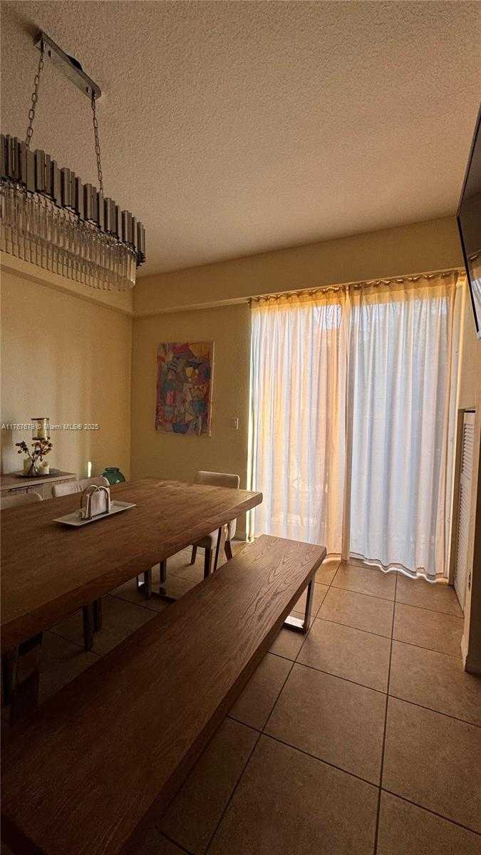 Small Image of 1033 SOUTH WEST 144TH AVE #2705, Pembroke Pines Number 10