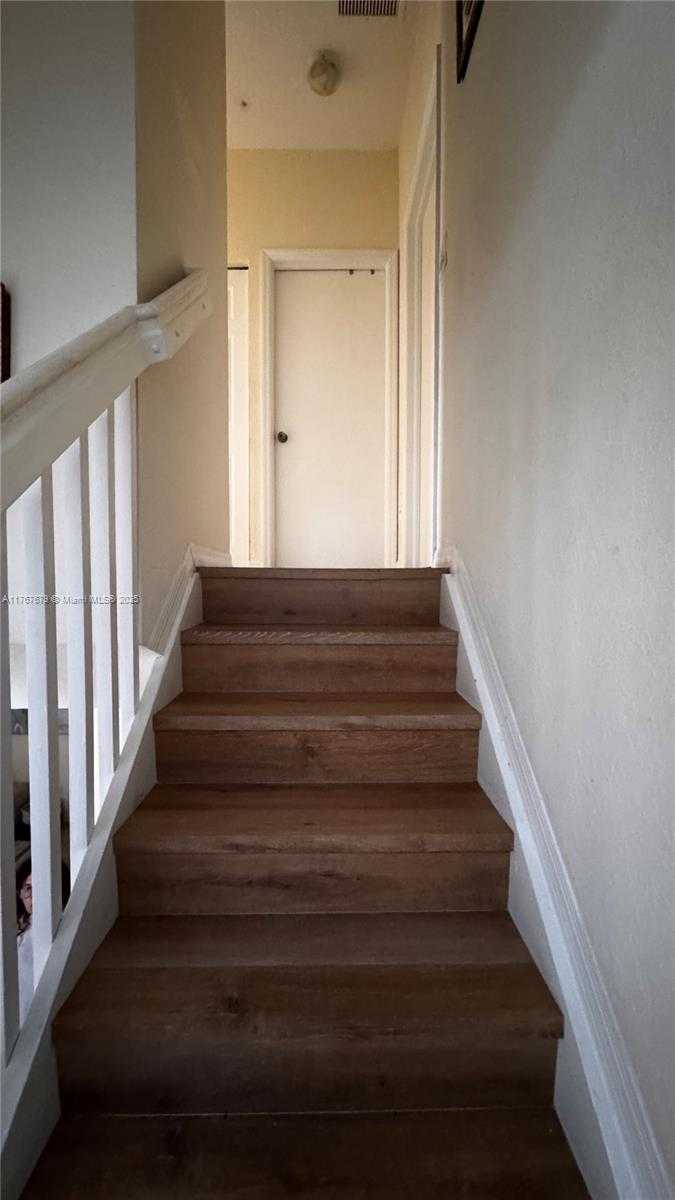 Small Image of 1033 SOUTH WEST 144TH AVE #2705, Pembroke Pines Number 16