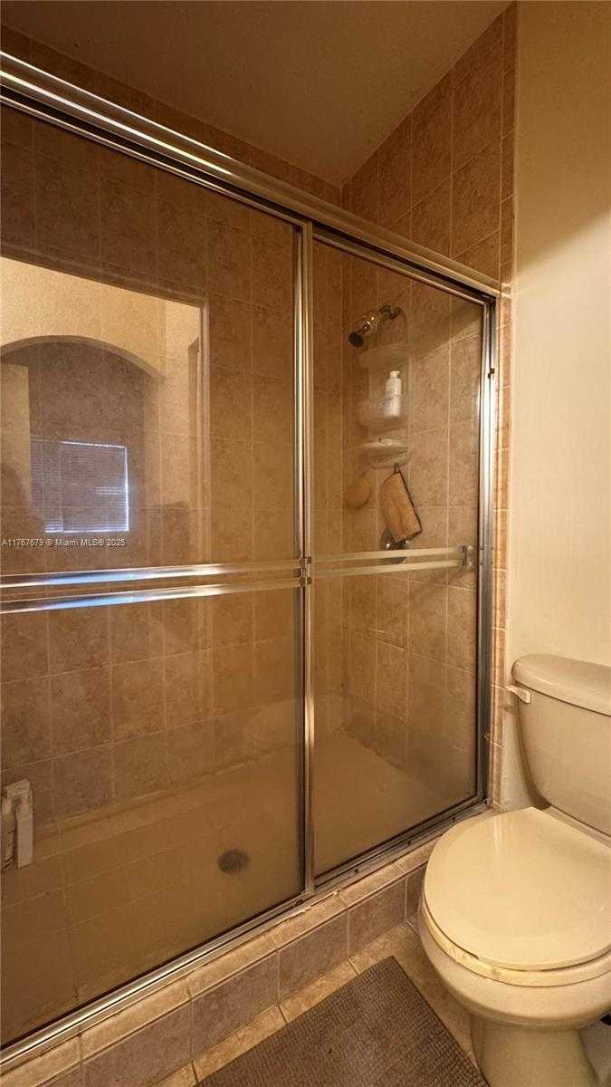 Small Image of 1033 SOUTH WEST 144TH AVE #2705, Pembroke Pines Number 24
