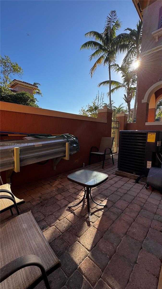 Small Image of 1033 SOUTH WEST 144TH AVE #2705, Pembroke Pines Number 28