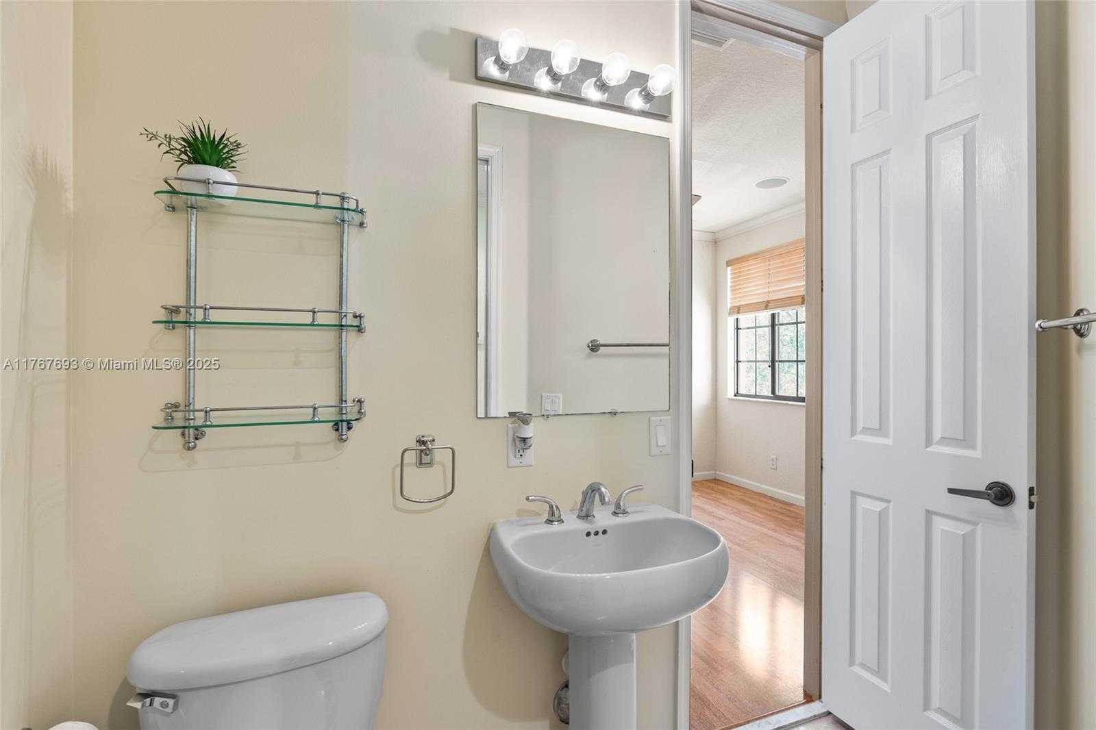 Small Image of 2790 CENTER COURT DR #2-31, Weston Number 8
