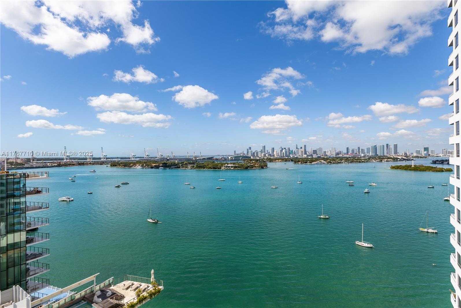 Small Image of 1330 WEST AVE #1908, Miami Beach Number 2