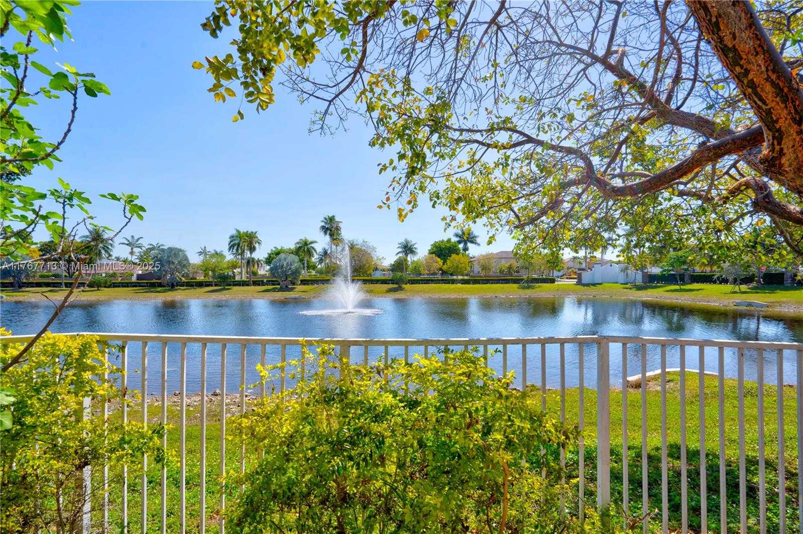 Small Image of 7807 NORTH WEST 114TH PL, Doral Number 2