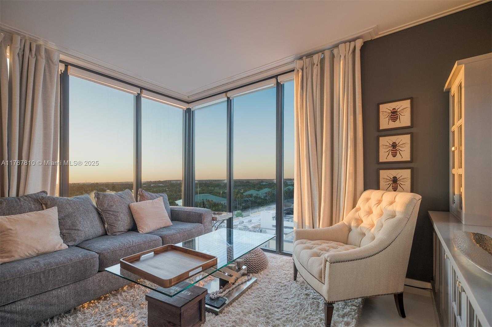 Small Image of 5252 NW 85th Ave, Doral, FL 33166, USA Number 24