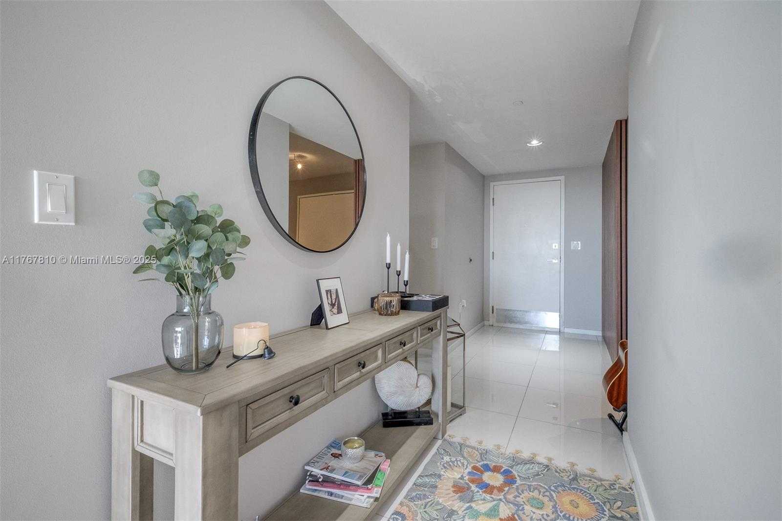Small Image of 5252 NW 85th Ave, Doral, FL 33166, USA Number 9