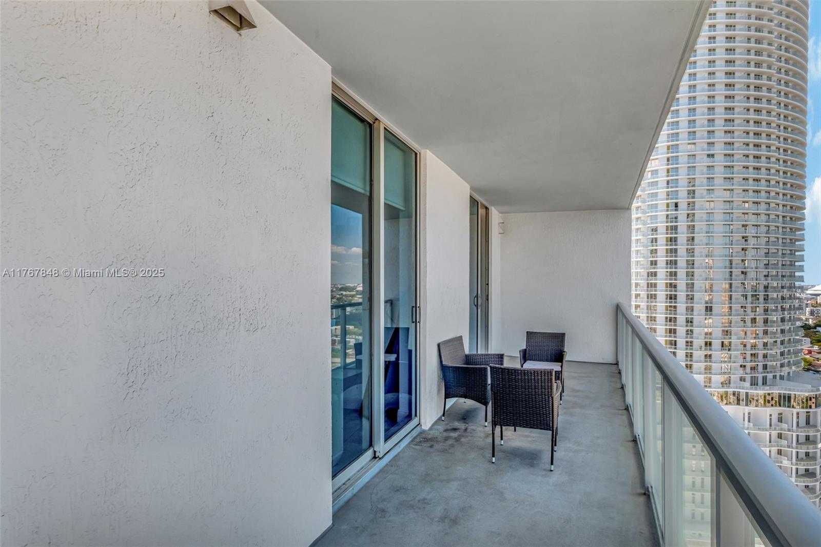 Small Image of 185 SOUTH WEST 7TH ST #2303, Miami Number 10