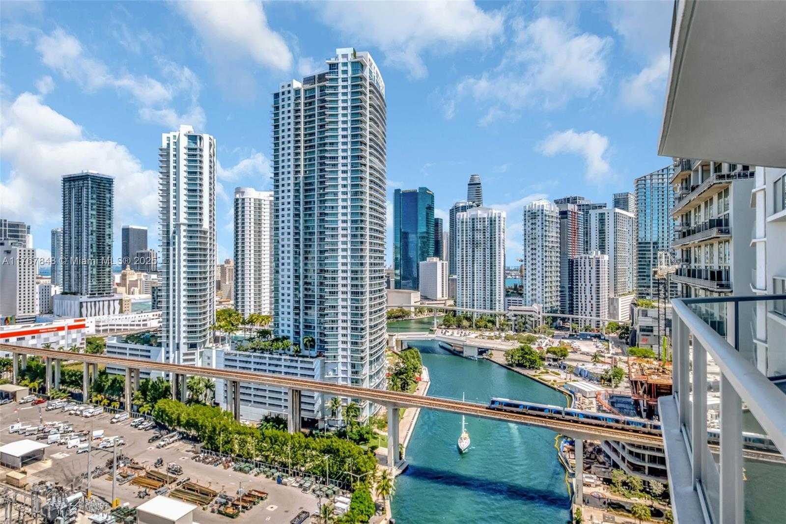 Small Image of 185 SOUTH WEST 7TH ST #2303, Miami Number 7