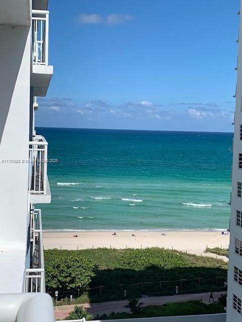 Small Image of 6969 COLLINS AVE #906, Miami Beach Number 11