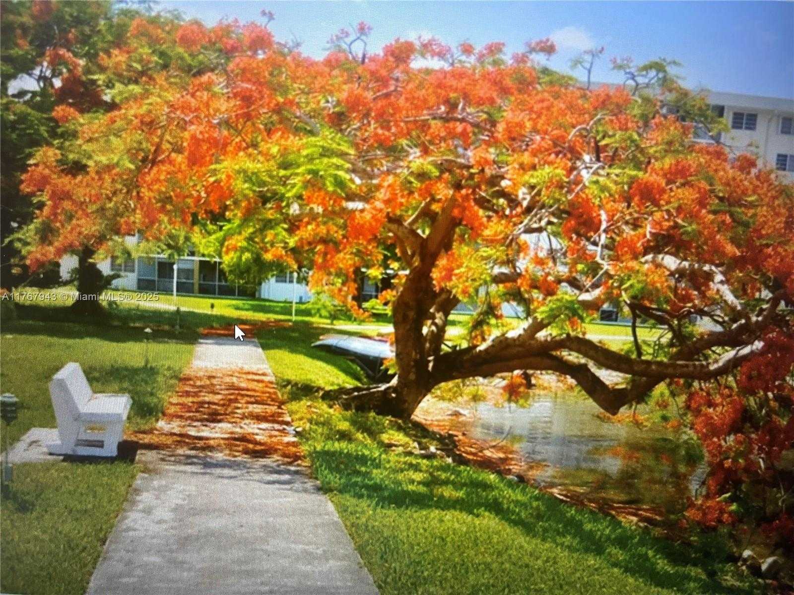 Small Image of 2910 POINT EAST DR #M414, Aventura Number 53