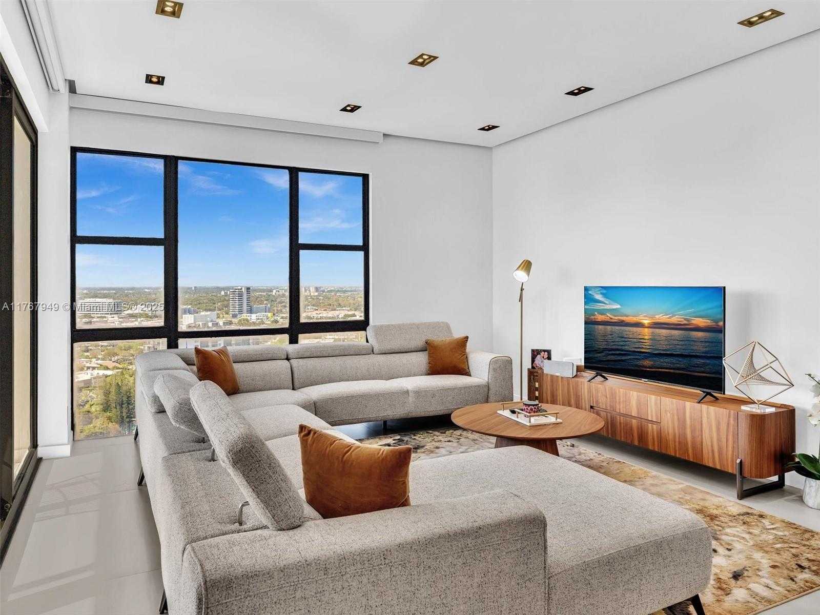 Small Image of 20301 WEST COUNTRY CLUB DR #PH29, Aventura Number 17