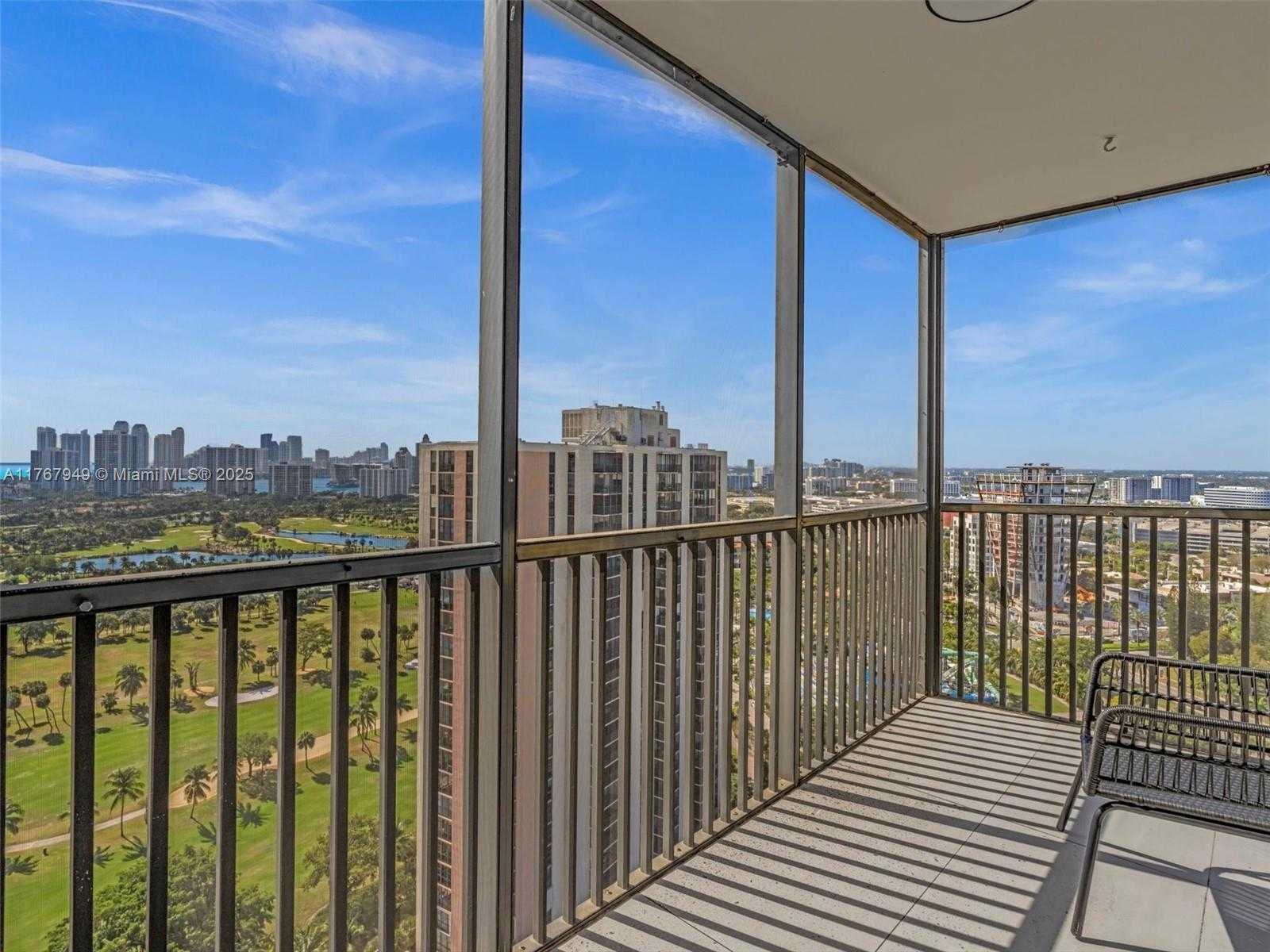 Small Image of 20301 WEST COUNTRY CLUB DR #PH29, Aventura Number 24