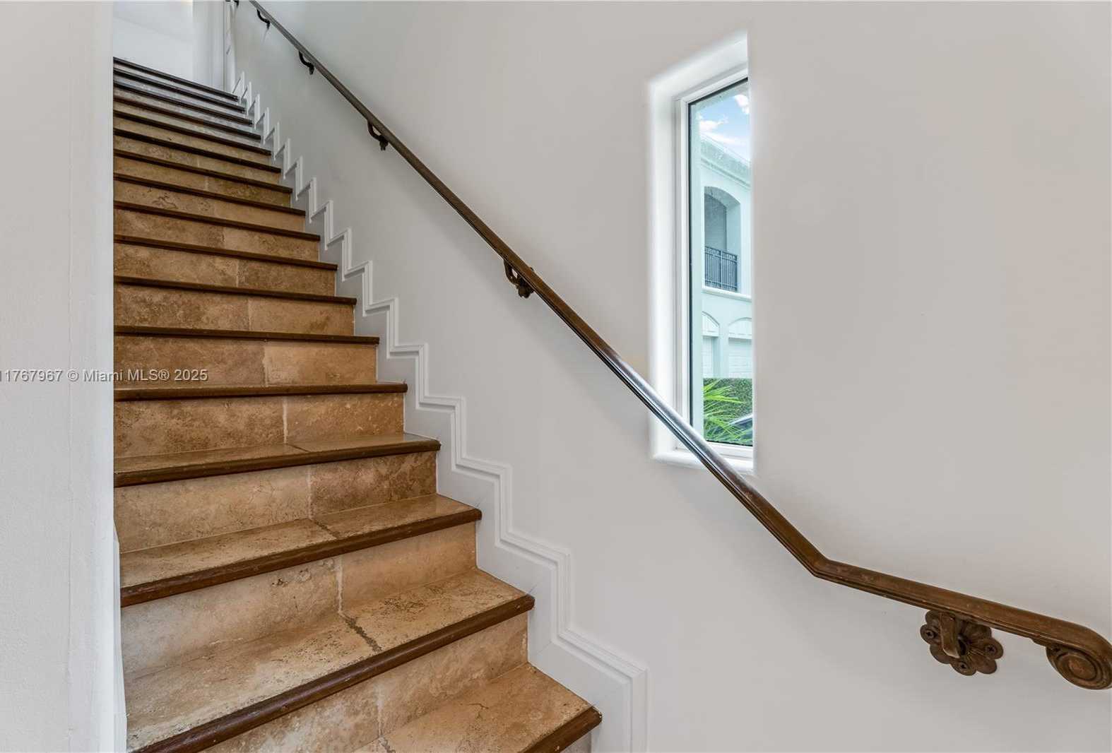 Small Image of 10155 SOUTH WEST 75TH PL, Pinecrest Number 25