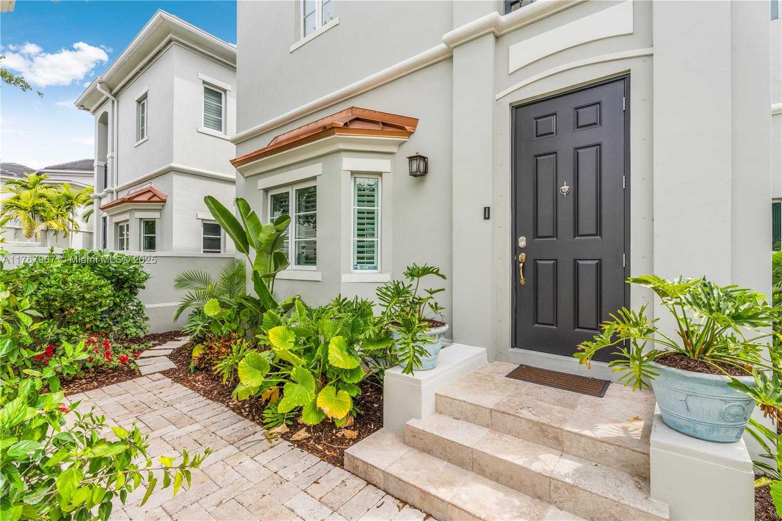 Small Image of 10155 SOUTH WEST 75TH PL, Pinecrest Number 59