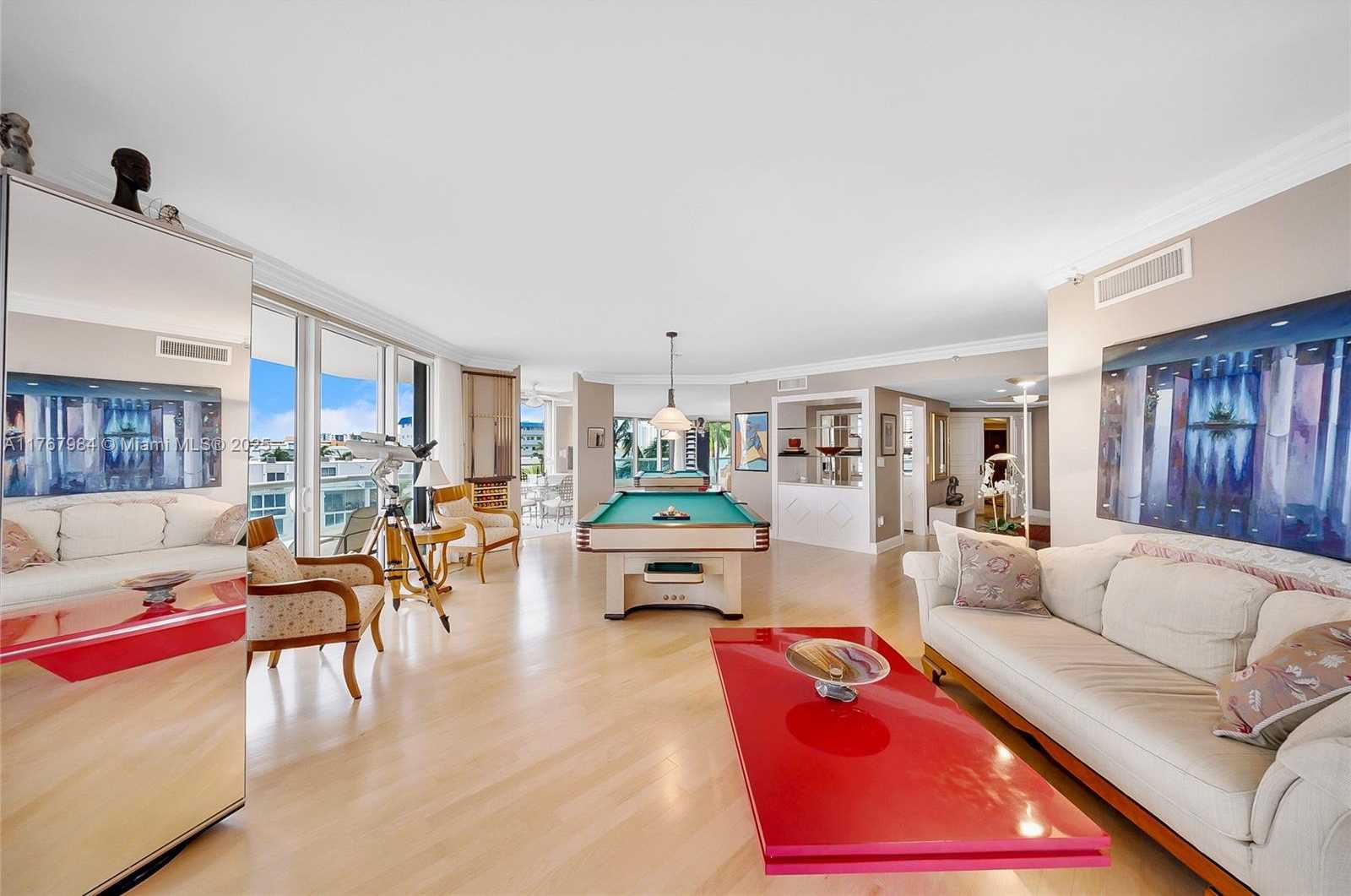 Small Image of 2600 ISLAND BLVD #301, Aventura Number 16