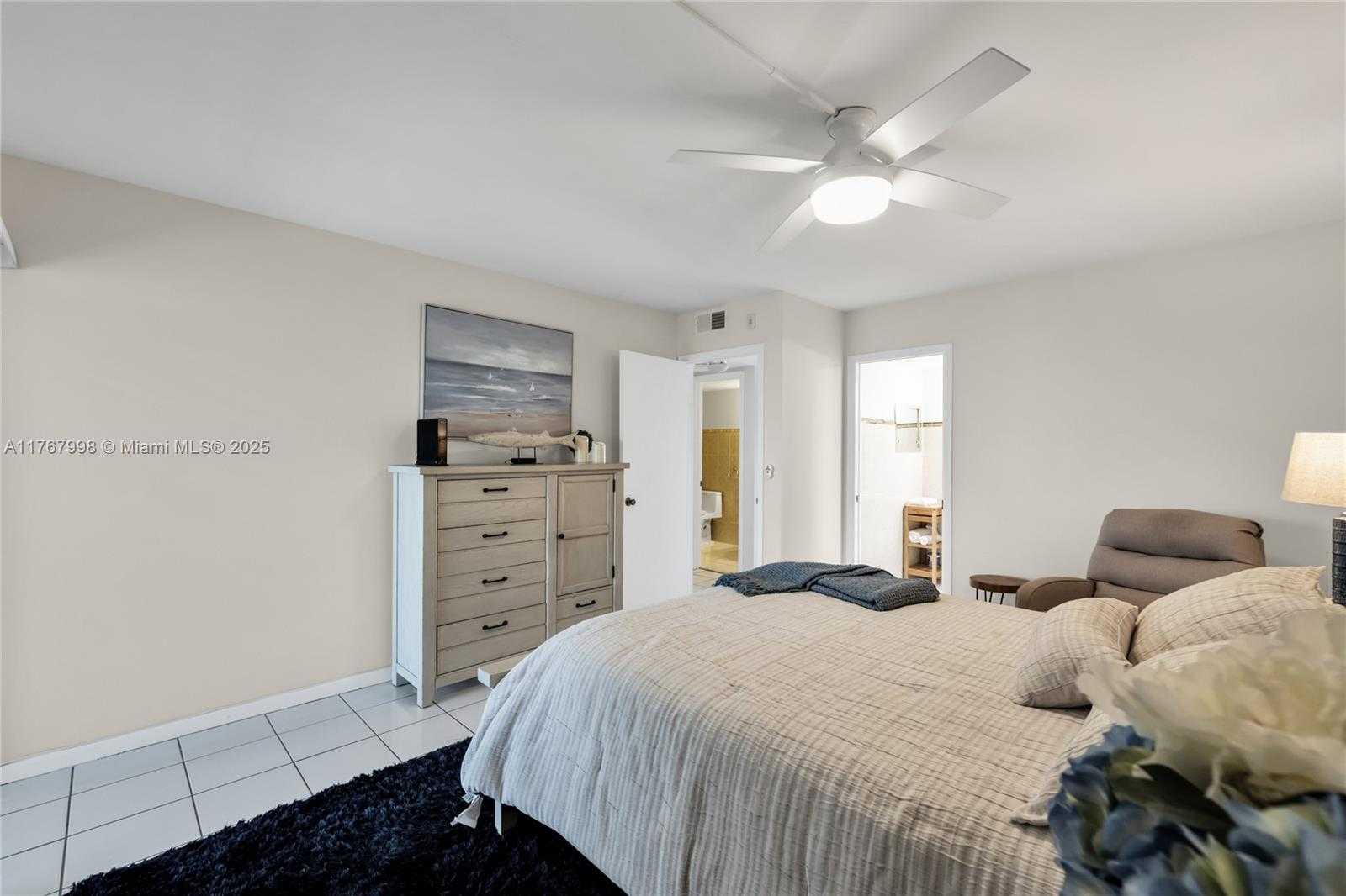 Small Image of 4032 FARNHAM O #4032, Deerfield Beach Number 10